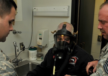 Bioenvironmental Engineers Give Respirator Tests to Protect Health, Instill Confidence