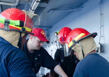 USS Frank Cable (AS 40)