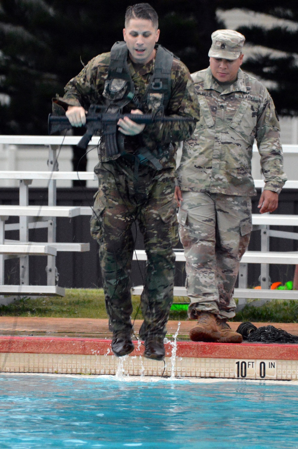 Soldiers perform Combat Water Survival Test