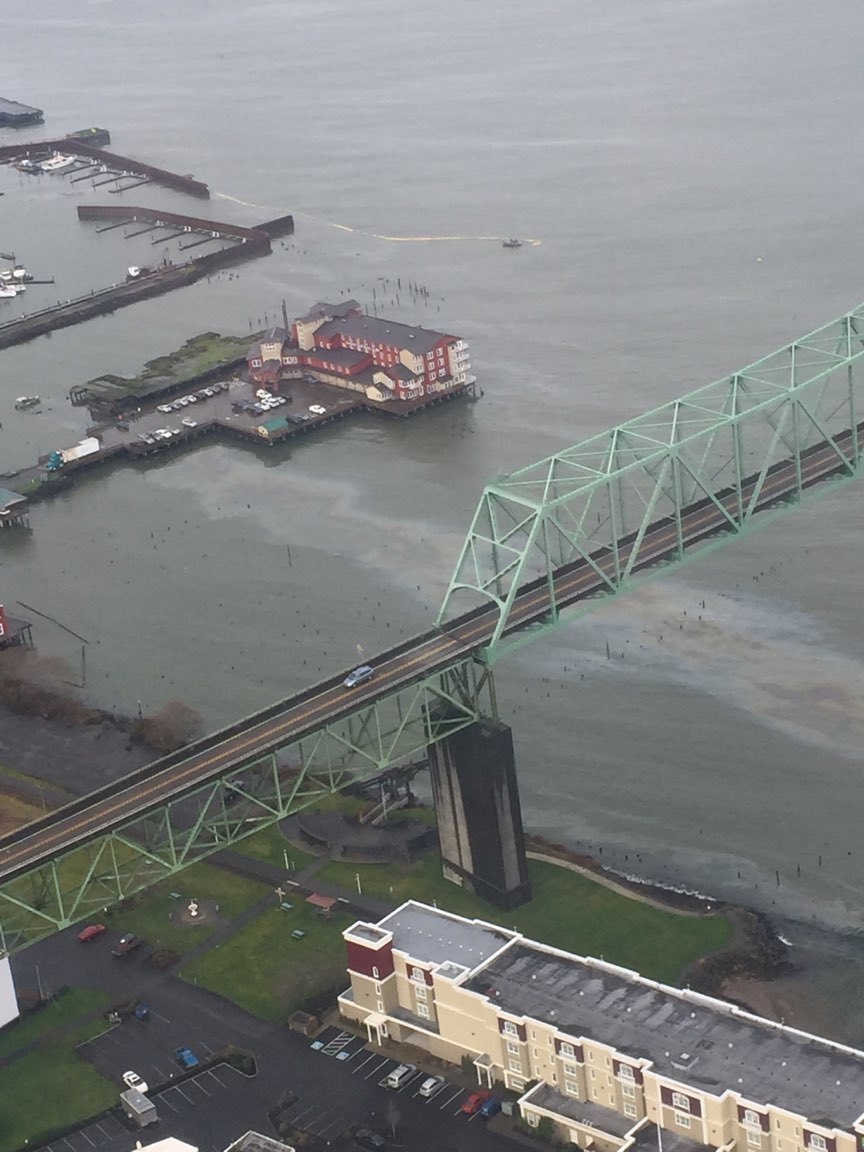 Coast Guard responding to oil sheen in Astoria, Oregon