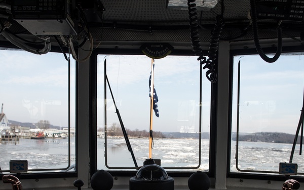 Coast Guard continues to break ice on the Connecticut River