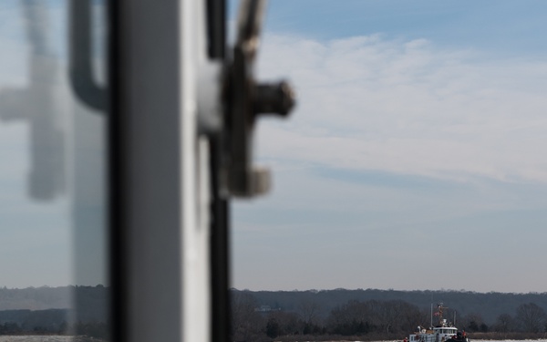 Coast Guard continues to break ice on the Connecticut River