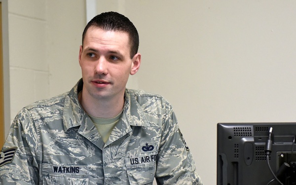 ‘Guardian Angel’ Airman aids ailing Korean War vet