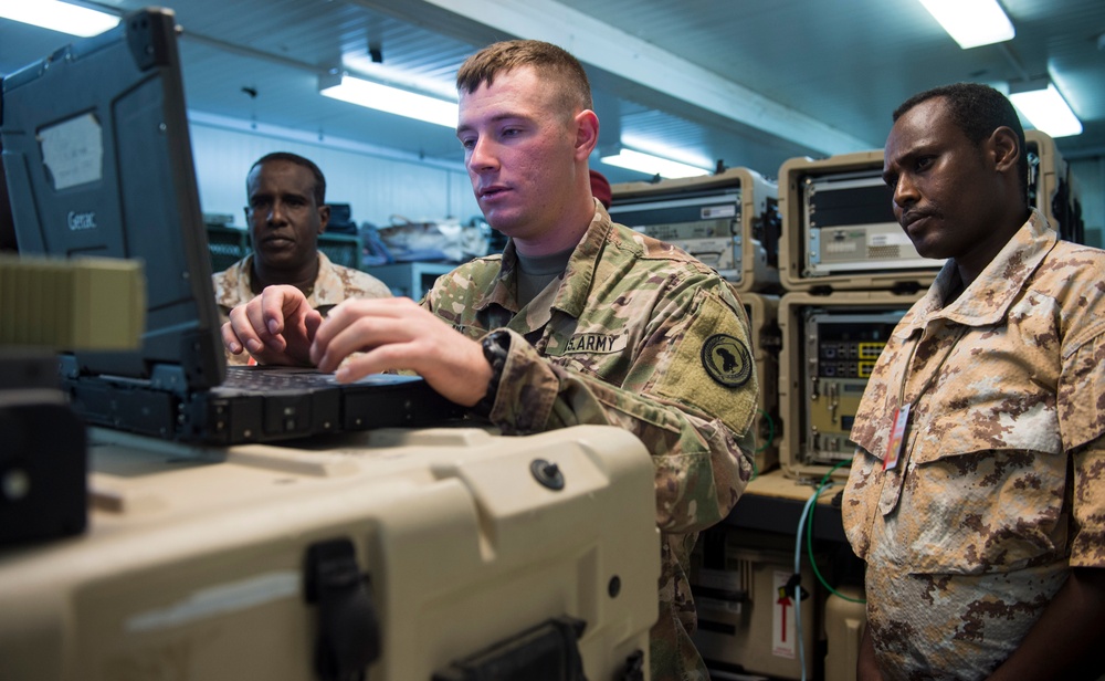 CJTF-HOA shares communications expertise with Djiboutian military partners