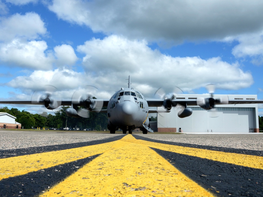 103rd Airlift Wing C-130 H
