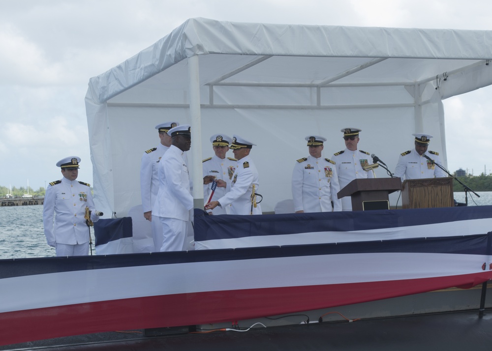 USS Asheville Holds Change of Command