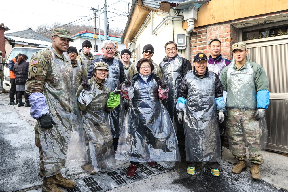 210th FA BDE Charcoal Distribution