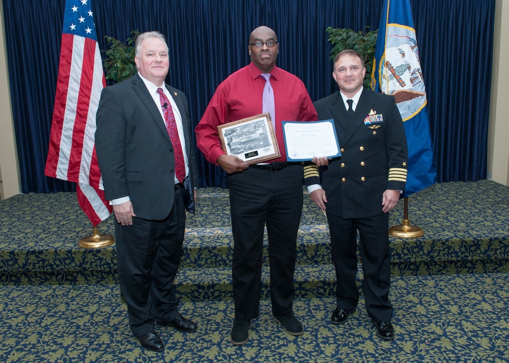 NSWC PCD Hosts 2017 Annual Awards Ceremony