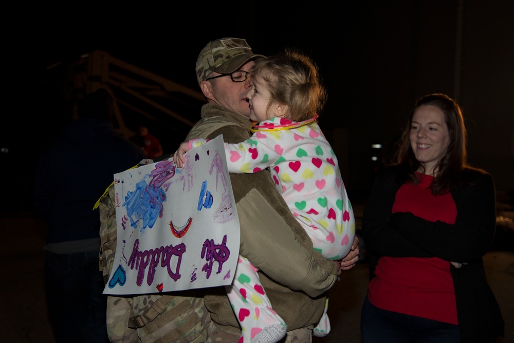 Security Forces, families welcome wingmen home
