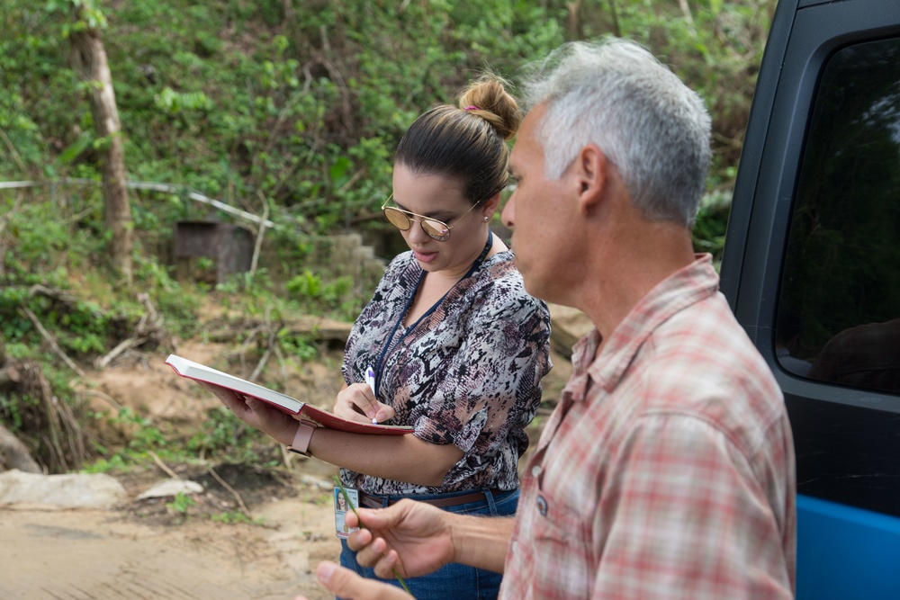 EHP talks to sourvivor in Utuado