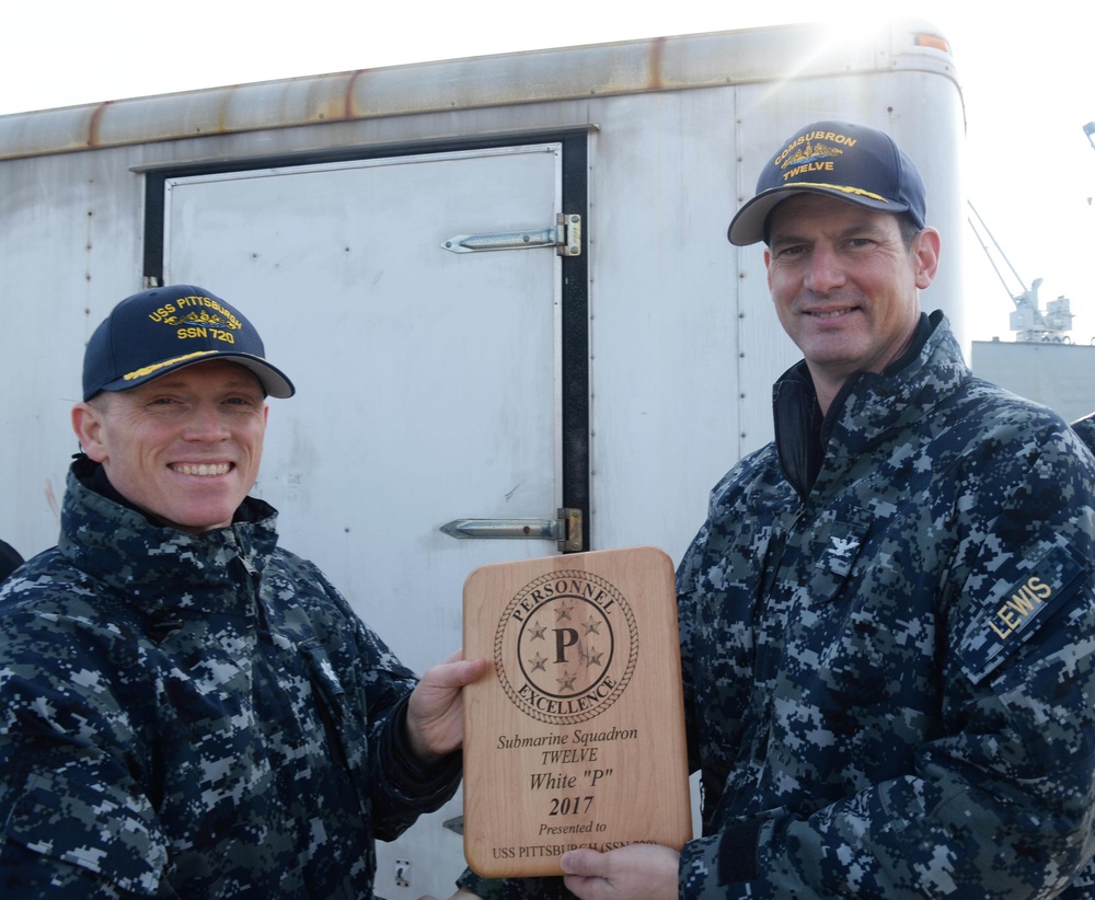 USS Pittsburgh (SSN 720) Wins Two Readiness Awards