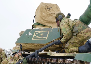 1ACB fuelers, crewmembers conduct Jump FARP training