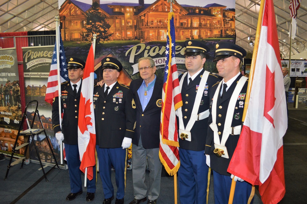 Scottsdale recruiters support Medal of Honor recipient Pat Brady