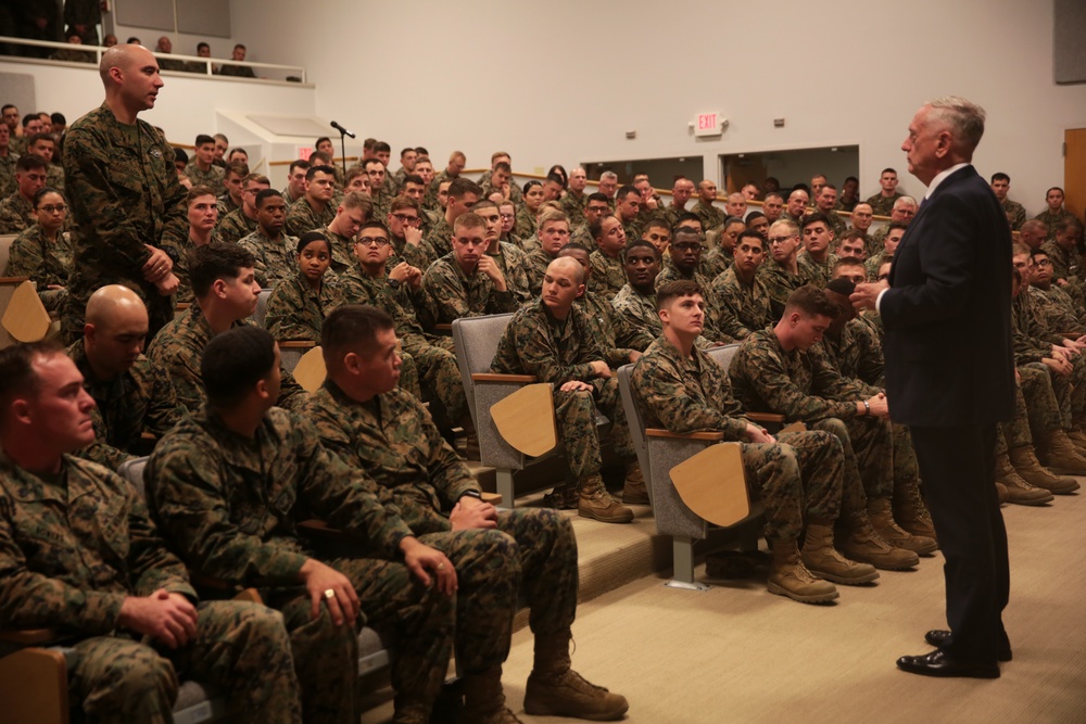 MEF welcomes Secretary of Defense