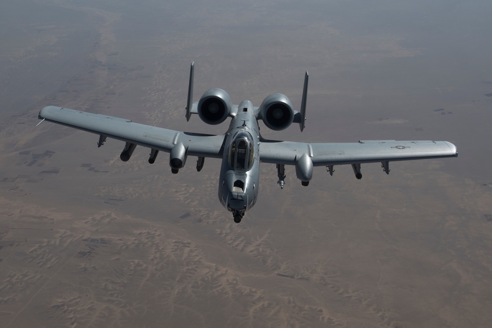 340th Expeditionary Air Refueling Squadron Detachment 1 refuels F-16's and A-10s