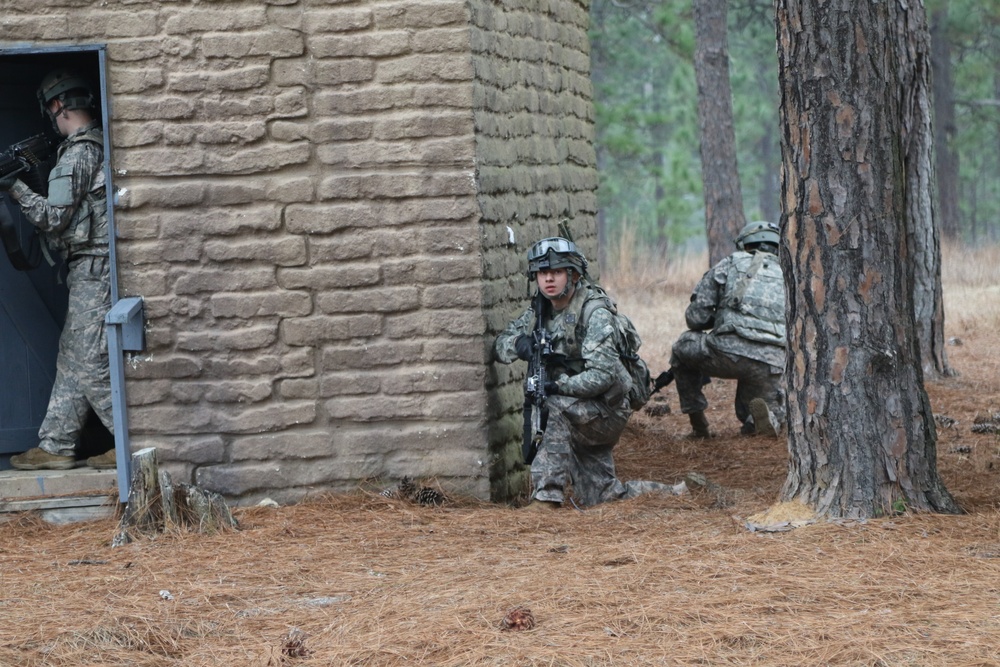 Soldiers from 10th Mountain Division enable the 1st SFAB at JRTC
