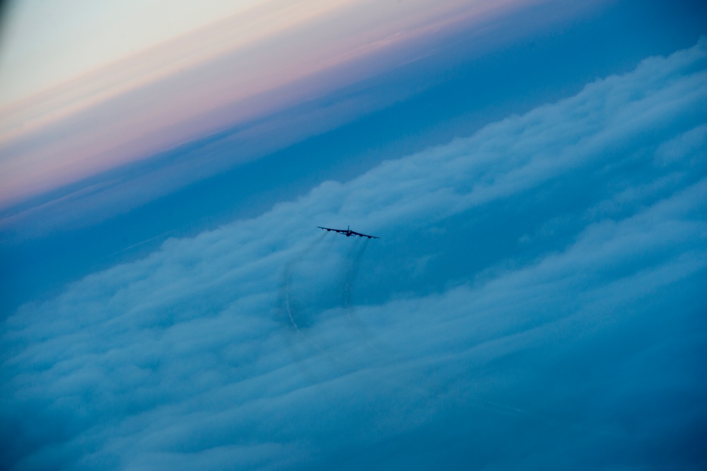 Deployed bombers train with allies in Baltics