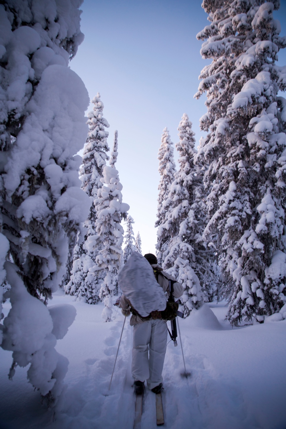 U.S. Marines participate in the Swedish Basic Winter Warfare Course