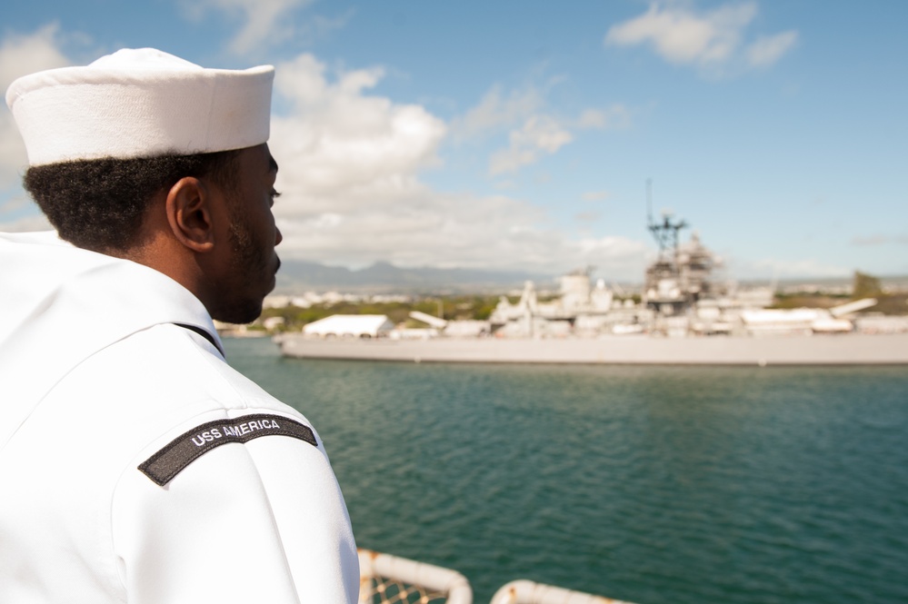 USS America arrives in Pearl Harbor
