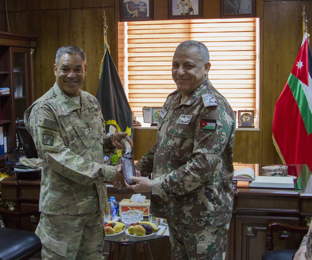 Lt. Gen. Michael Garrett presents Jordan Armed Forces general officer with gift