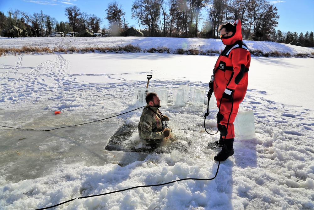 CWOC students fight chill factor in cold-water immersion training at Fort McCoy