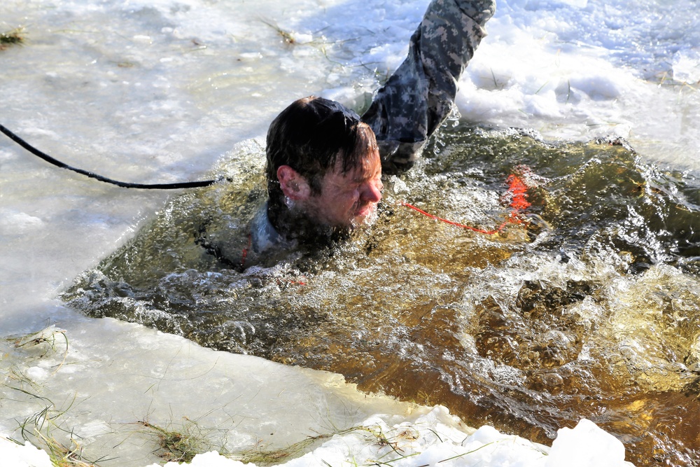 CWOC students fight chill factor in cold-water immersion training at Fort McCoy