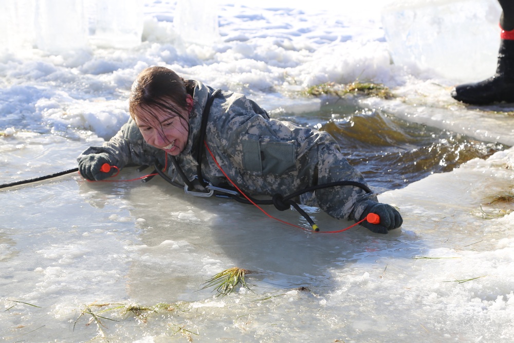 CWOC students fight chill factor in cold-water immersion training at Fort McCoy