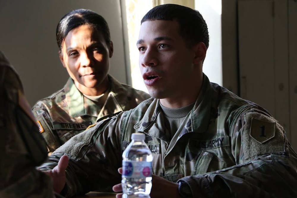 DVIDS - Images - Explaining the processes [Image 2 of 3]