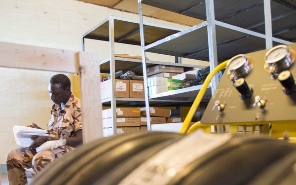 818 MSAS advise Chadian Airmen during MTT