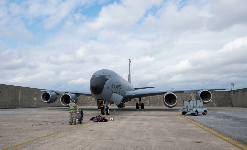 Power Run: 909th AMU conducts performance checks