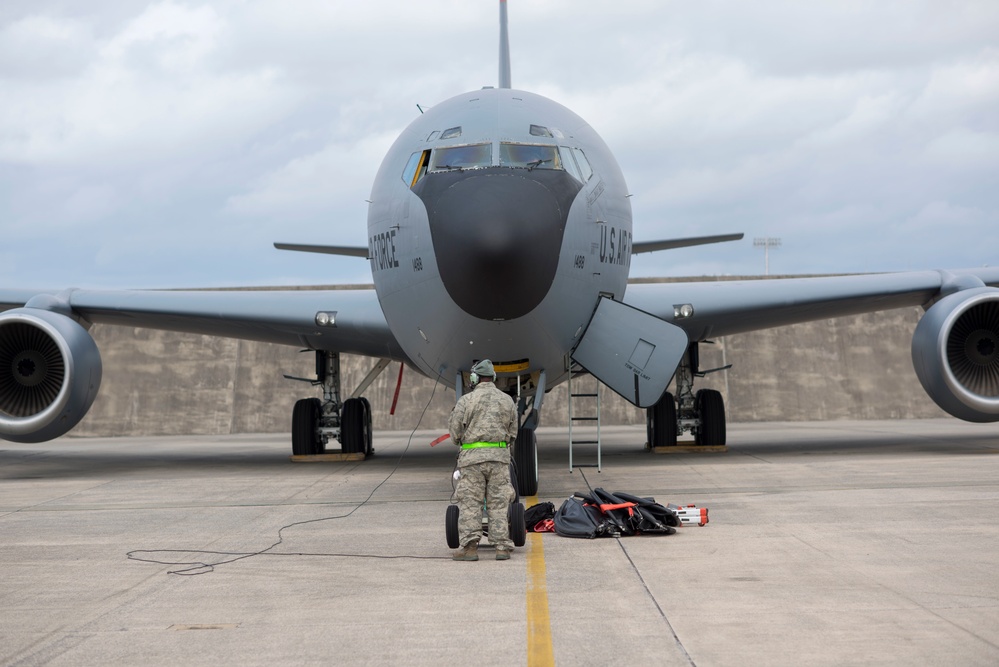 Power Run: 909th AMU conducts performance checks