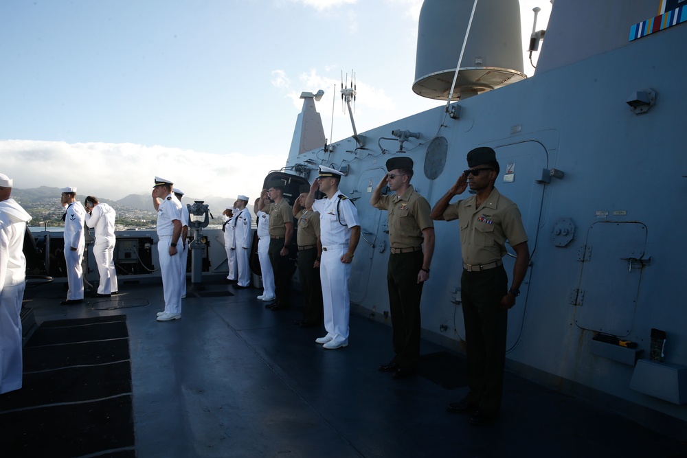 Manning the rails aboard USS San Diego (LPD 22)