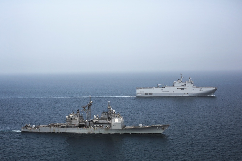 USS Monterey and LHD Tonnerre patrol U.S. 5TH FLEET AOR