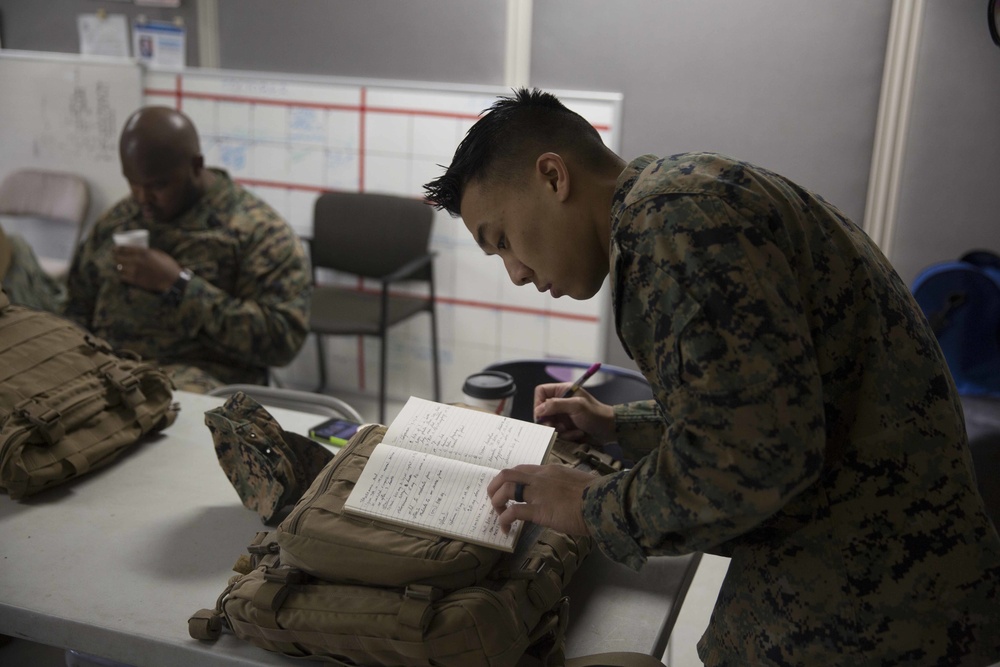 Fog of war: Sailors conduct TCCC training