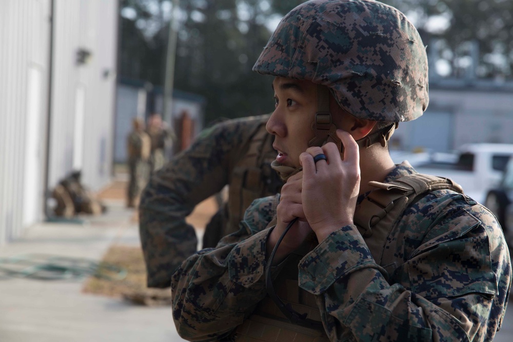 Fog of war: Sailors conduct TCCC training