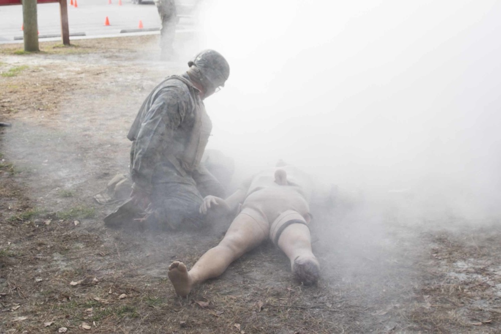 Fog of war: Sailors conduct TCCC training