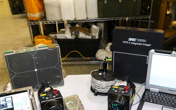 Out with the old, in with the new; EOD teams receive new X Ray system