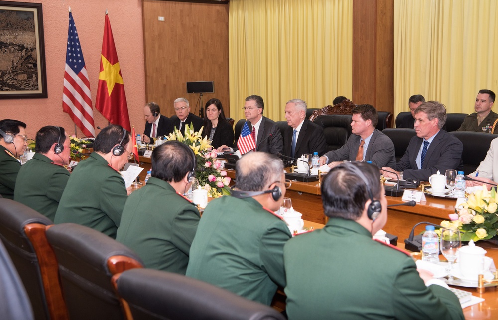 SD travels to Vietnam