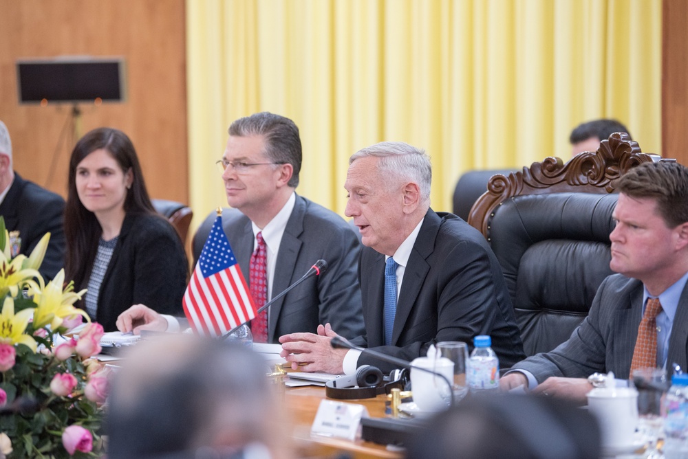 SD travels to Vietnam