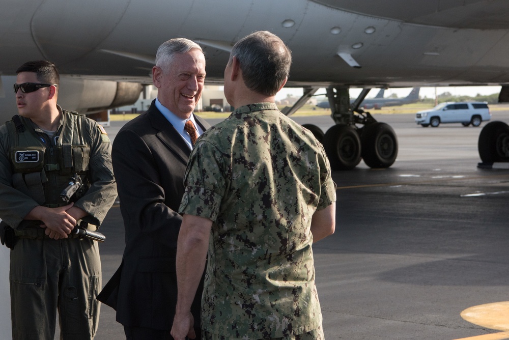 SD arrives at Joint Base Pearl Harbor-Hickam
