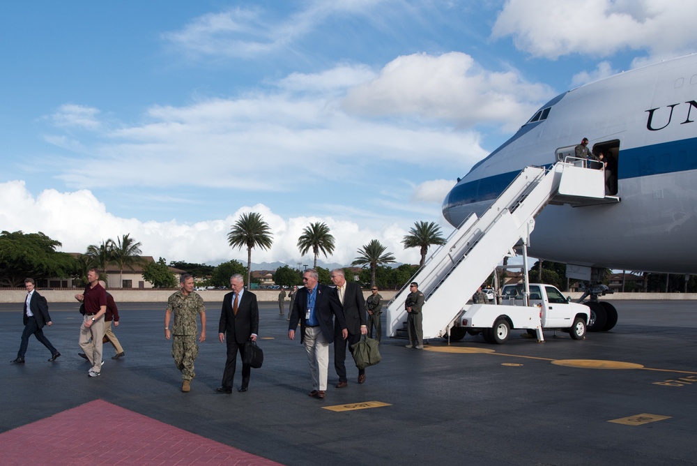 SD arrives at Joint Base Pearl Harbor-Hickam