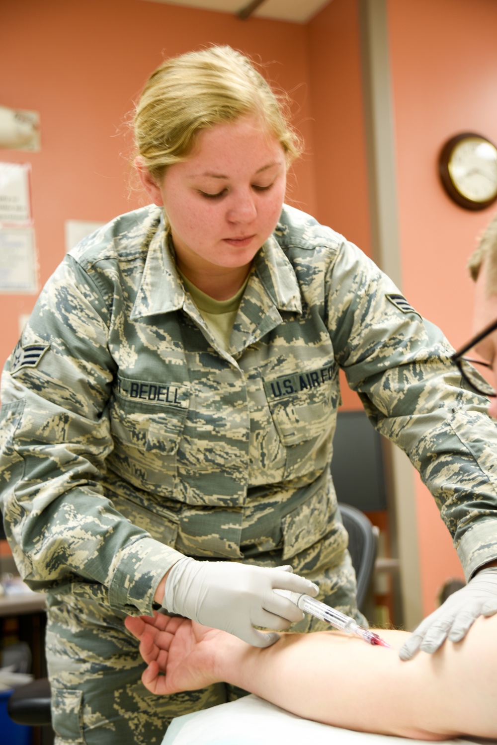 114th Medical Group works alongside Army medical personnel