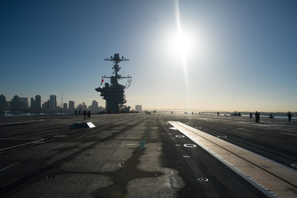 USS John C. Stennis departs Naval Air Station North Island
