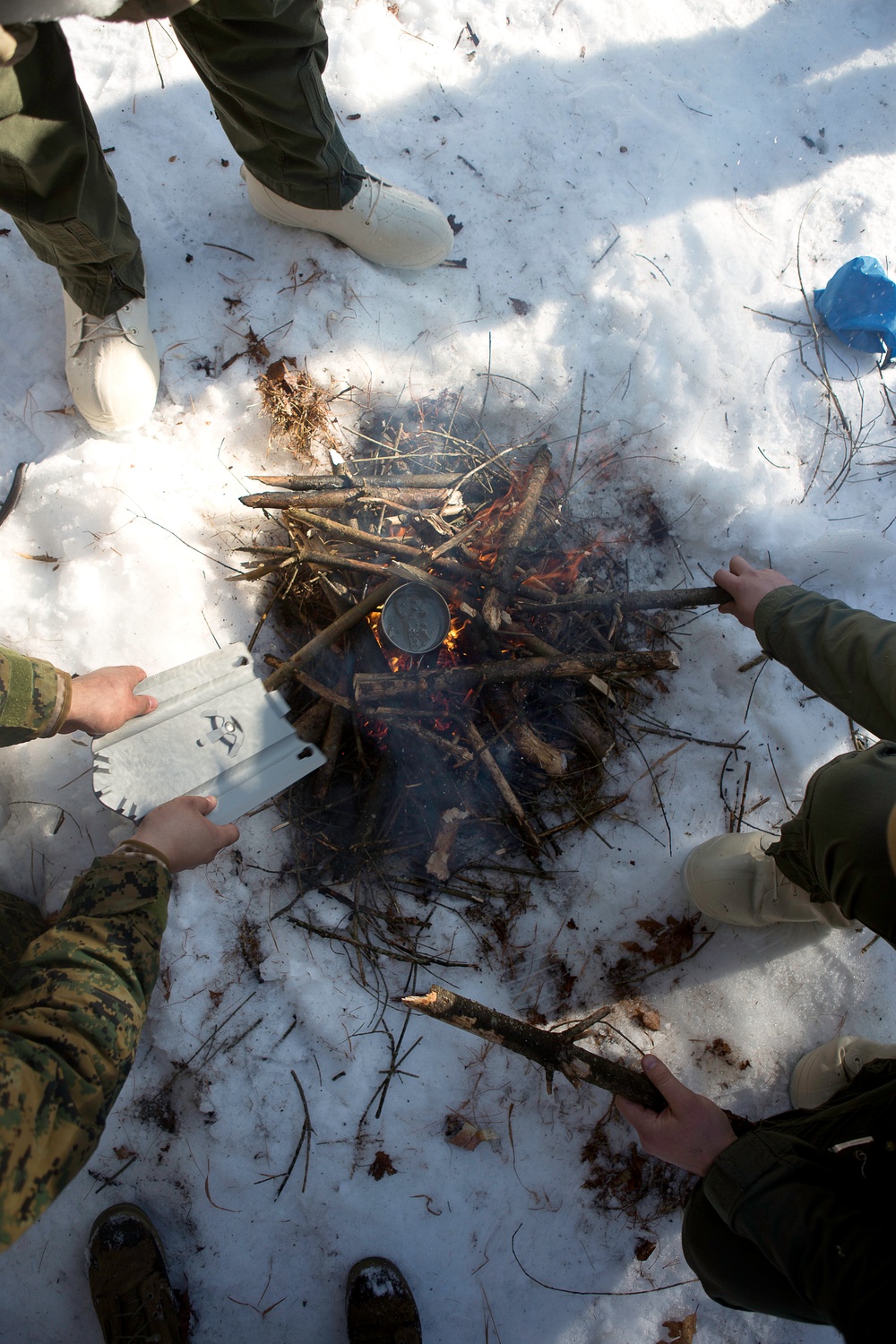 Marines with HMH-464 take on the cold