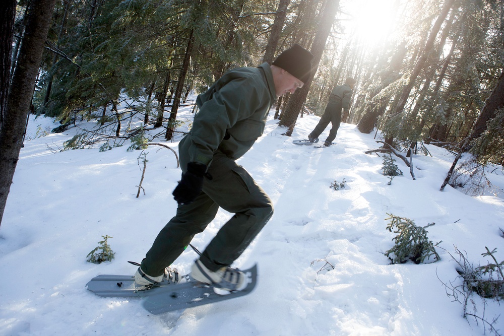 Marines with HMH-464 take on the cold