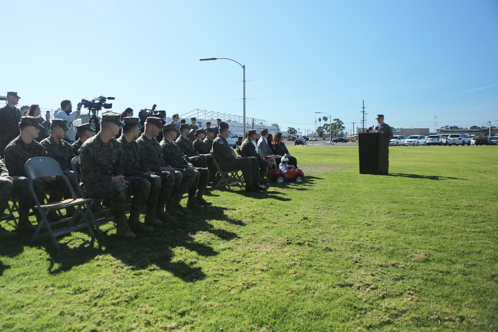 3rd MAW Marine receives award for saving life of UPS driver