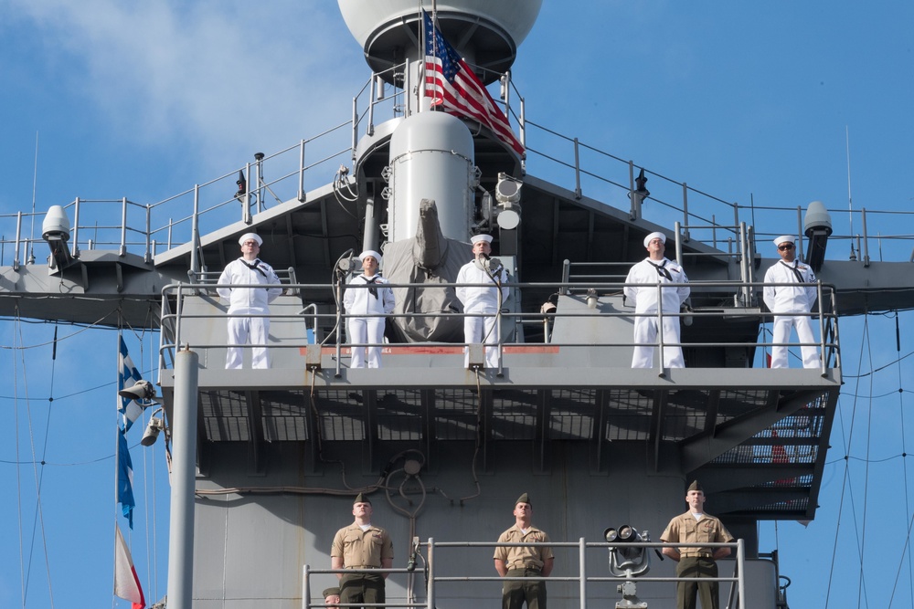 USS Pearl Harbor departs Pearl Harbor