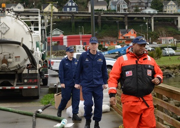 Astoria oil spill response