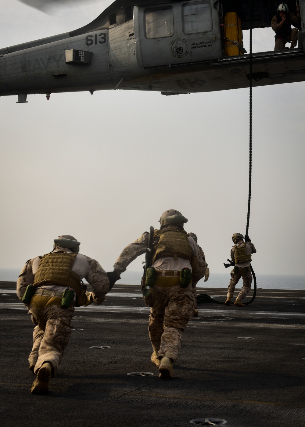 Nimitz Supports Operation Inherent Resolve