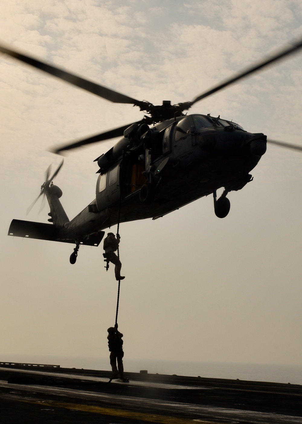 Nimitz Supports Operation Inherent Resolve